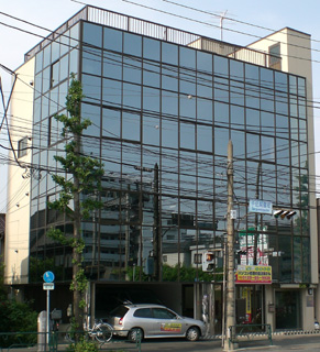 本社ビル